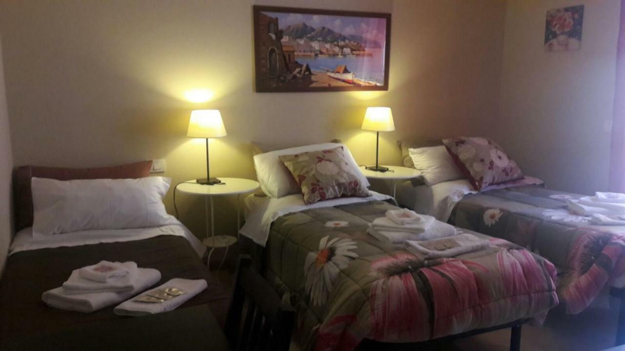 Domus Taranto Unica Sede Hotel Екстериор снимка
