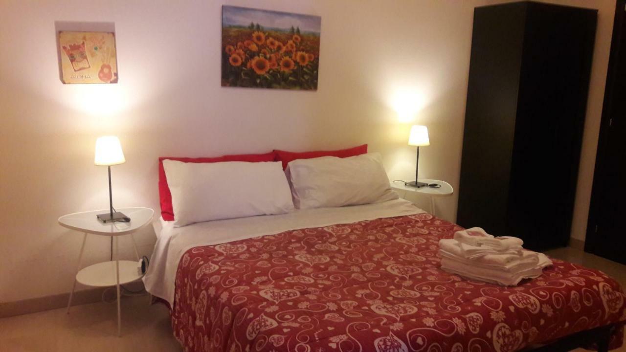 Domus Taranto Unica Sede Hotel Екстериор снимка